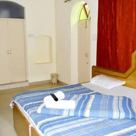 Hotel Bhajgovindam Haridwar Phòng bức ảnh
