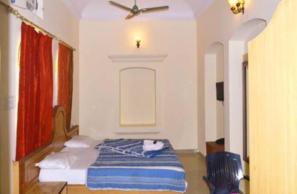 Hotel Bhajgovindam Haridwar Phòng bức ảnh