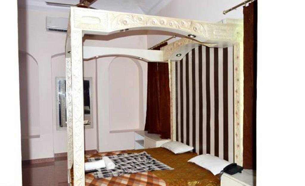 Hotel Bhajgovindam Haridwar Phòng bức ảnh