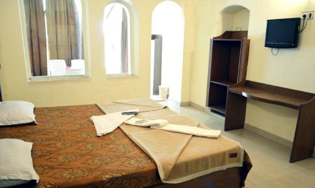 Hotel Bhajgovindam Haridwar Phòng bức ảnh